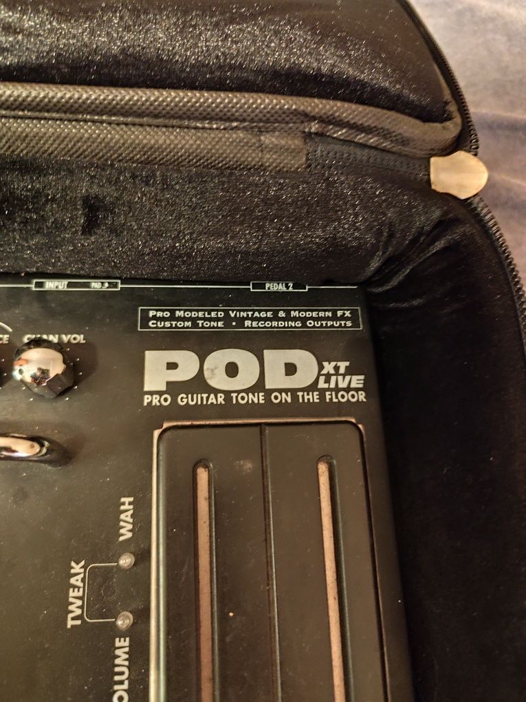 Multiefekt Line 6 POD XT Live