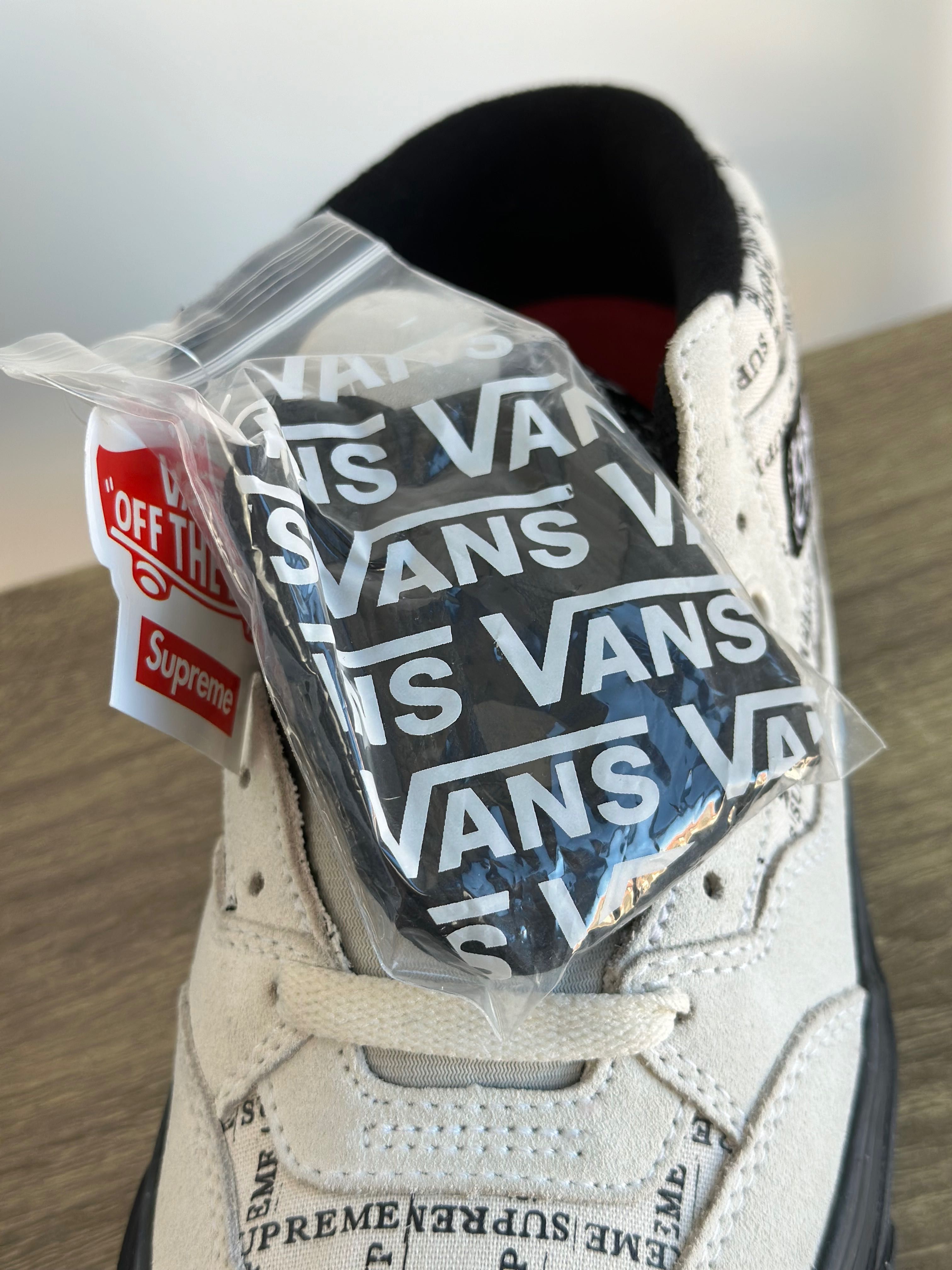 Vans half cab pro  X Supreme