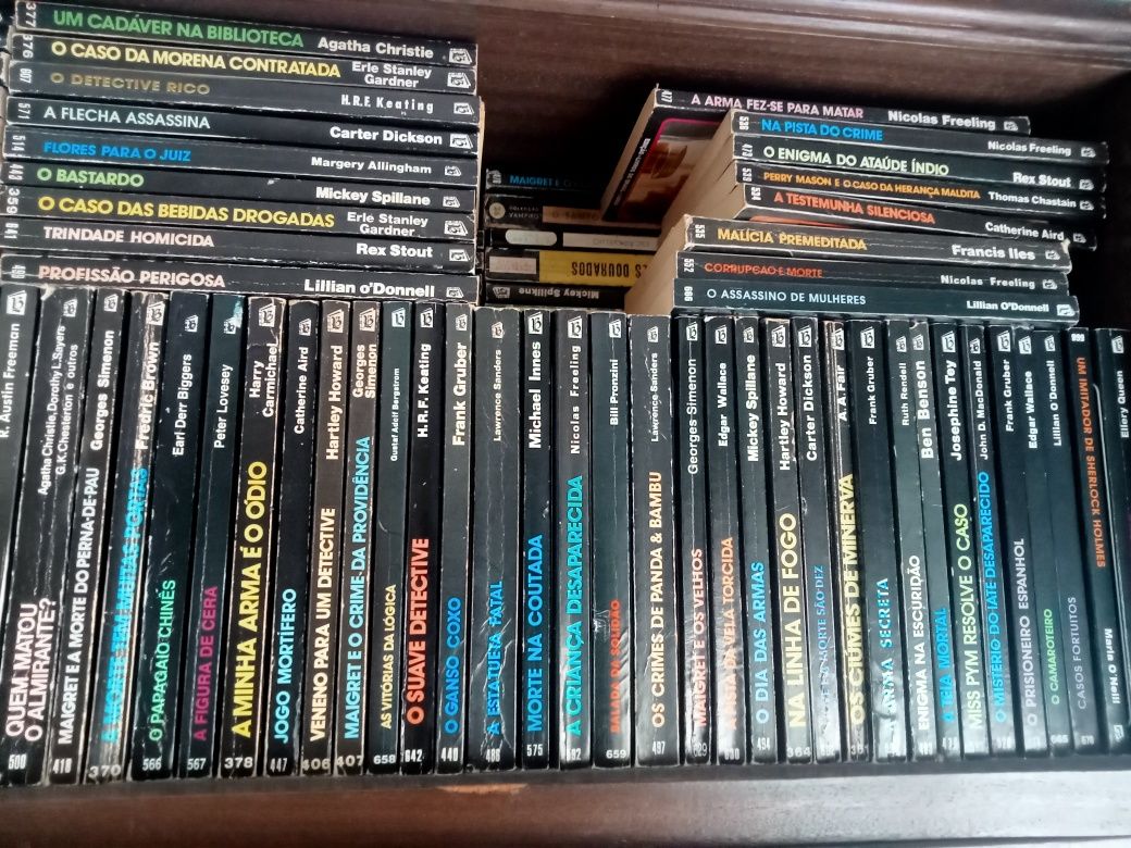Livros 2 coleções