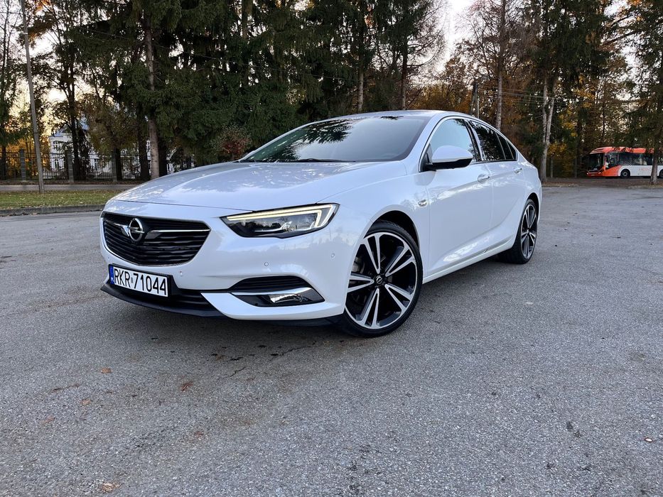 Opel Insignia Bezwypadkowy Skóra Masaże Wentylowane Siedzenia AGR Nowy Rozrząd
