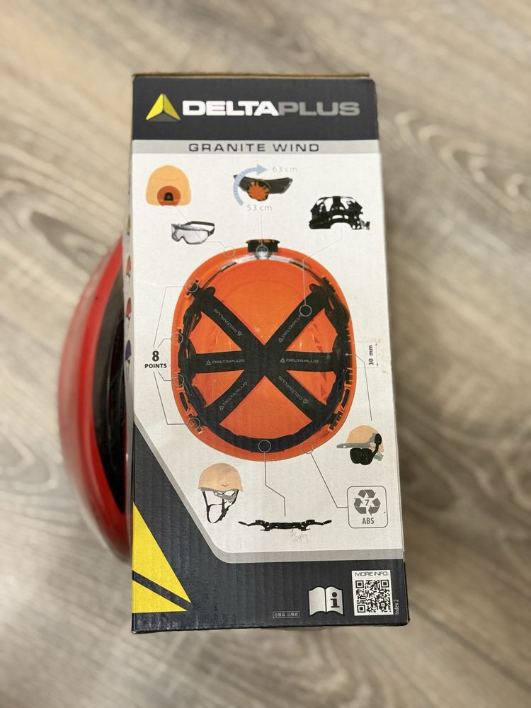 Каска DELTA PLUS защитная новая