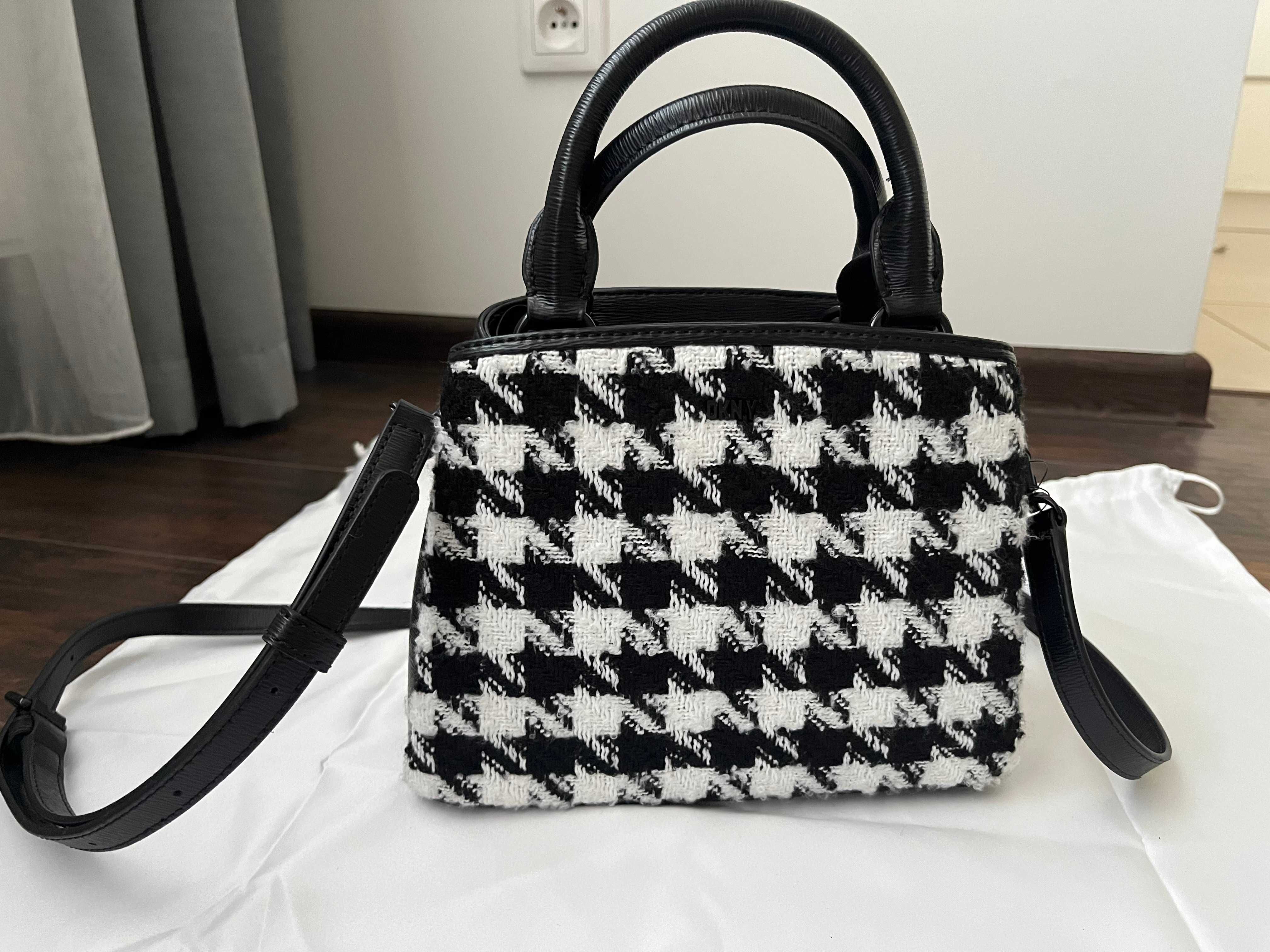 Torebka listonoszka DKNY