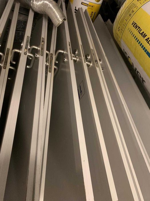 ZA DARMO ODDAM ! Drzwi 80 pełne techniczne DUŻO SZTUK