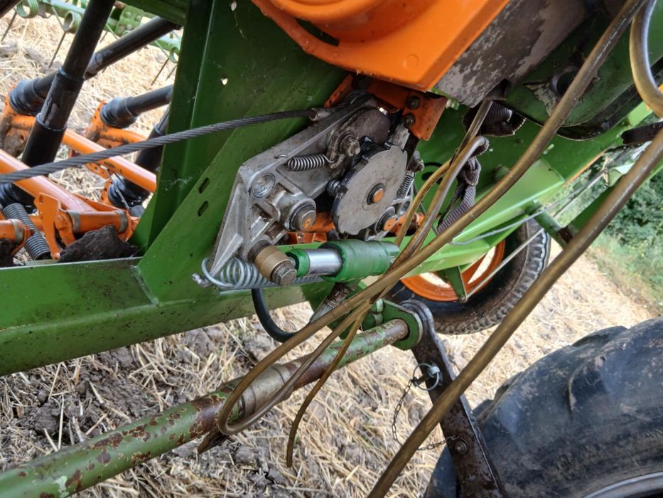 Siewnik amazone d8 super 3m