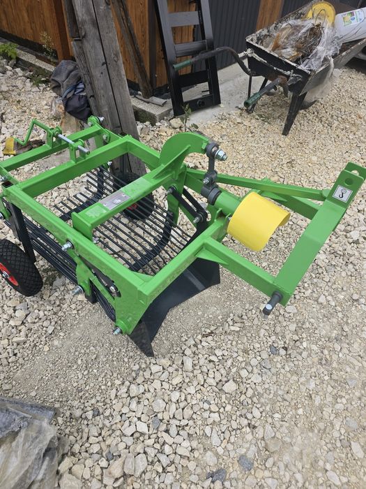 Mini kopaczka do ziemniaków do mini traktorków- wibracyjna