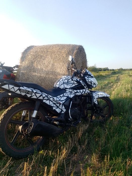 Продам ліфан 150