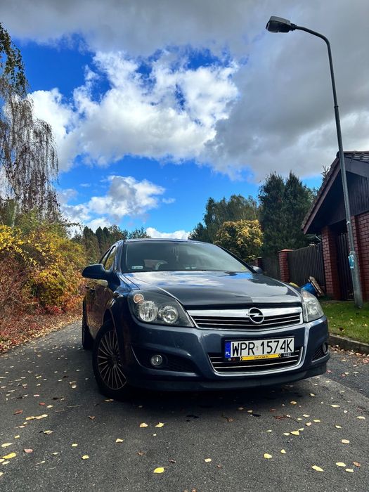 Opel Astra Opel astra H Lift 1.4 144tys przebiegu