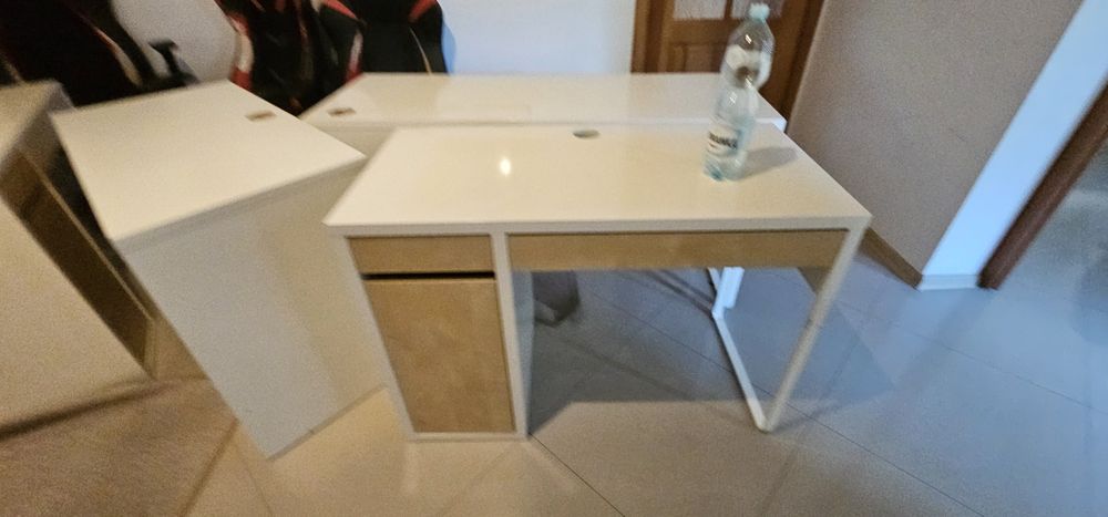 Biurko ikea micke duże i mniejsze