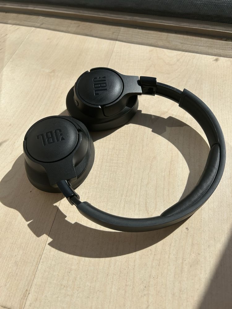 Наушники навушники jbl tune 720 bt