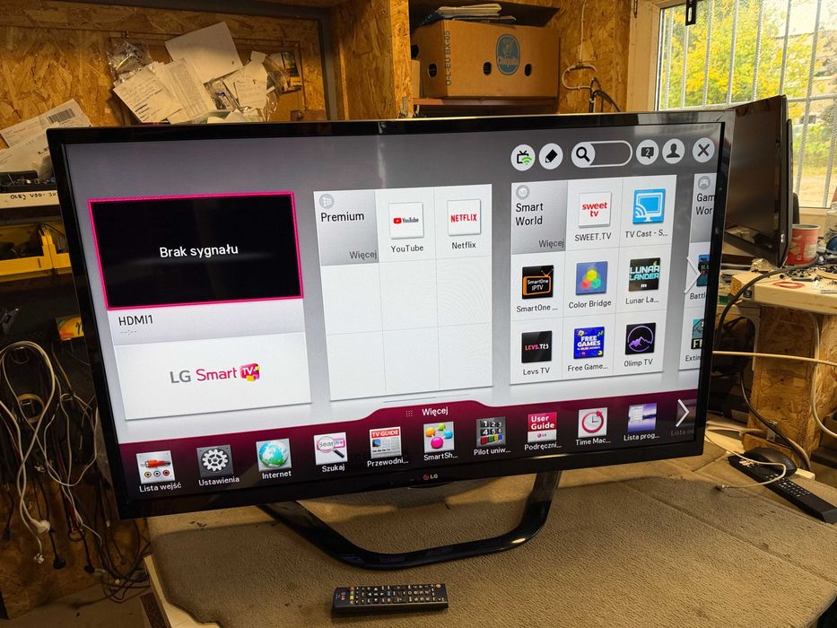 Telewizor TV Smart LG 47LA640S Led FHD 47 Cali YouTube Wifi HDMI
