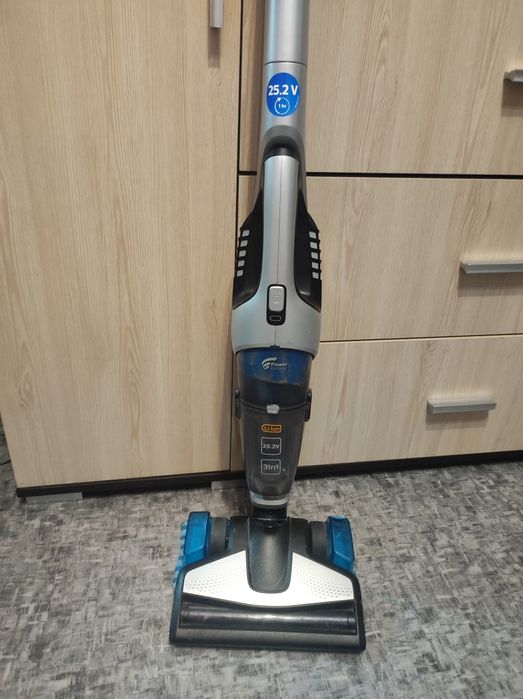 Пилосос акумуляторний Philips PowerPro Aqua FC6408/01