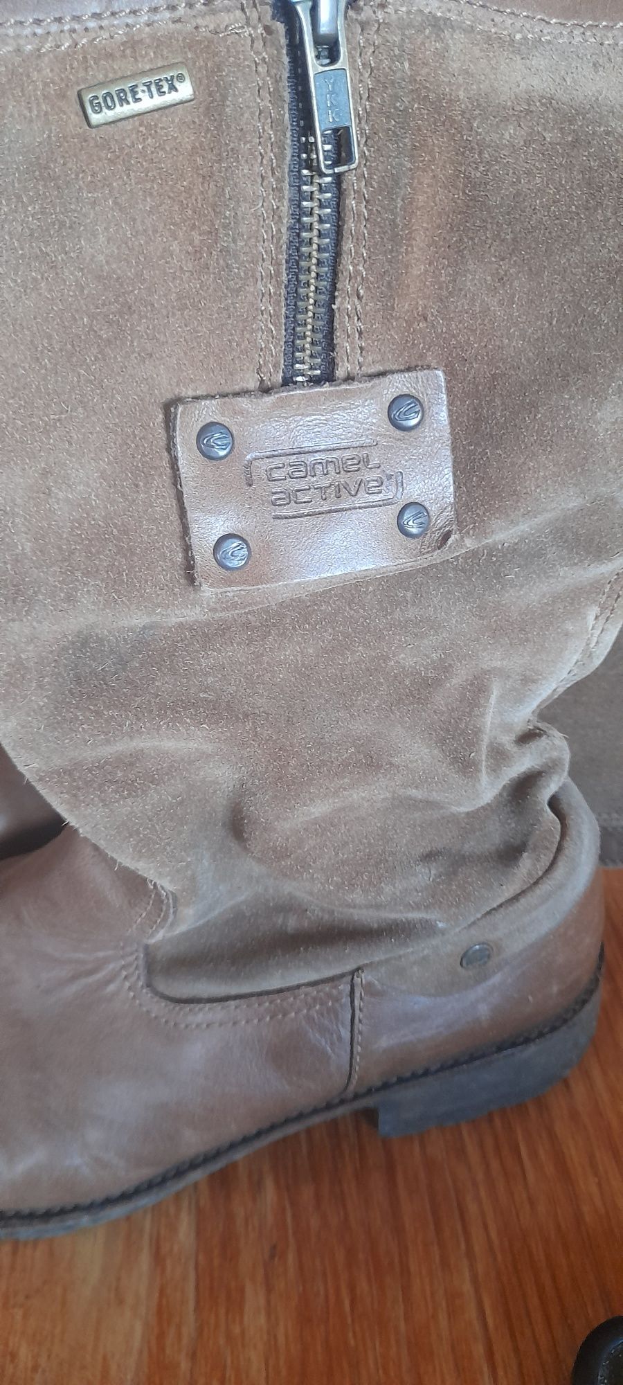 Botas senhora de pele Camel Active