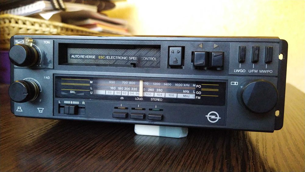 Оригінальна магнітола Opel Monza, Rekord, Commodore, Senator - Philips