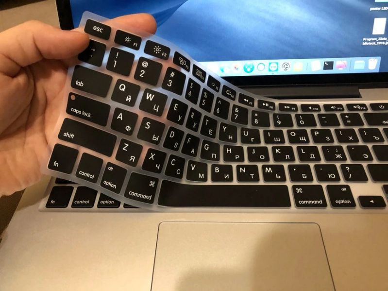 Накладка на клавиатуру Макбук Air/Pro 13, 15 (русские буквы MacBook)