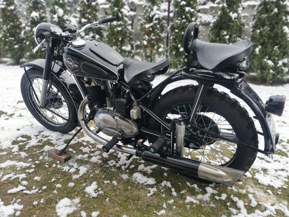 Motocykl IŻ 49 z 1956r.