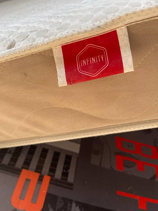 Матрас фирмы  INFINITY VEGA