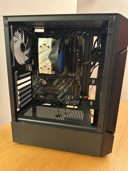 i7-8700K Z370 HyperX 16Gb DDR4 ATX (без видеокарты и БП)