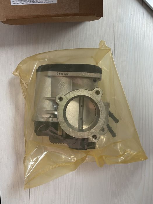 Дроссельная заслонка в сборе 351003E100 Hyundai/Kia