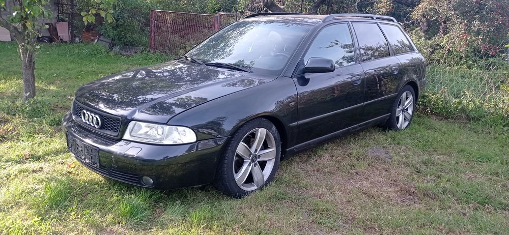 Audi A4 B5 kombii 2.4 V6 lpg na części