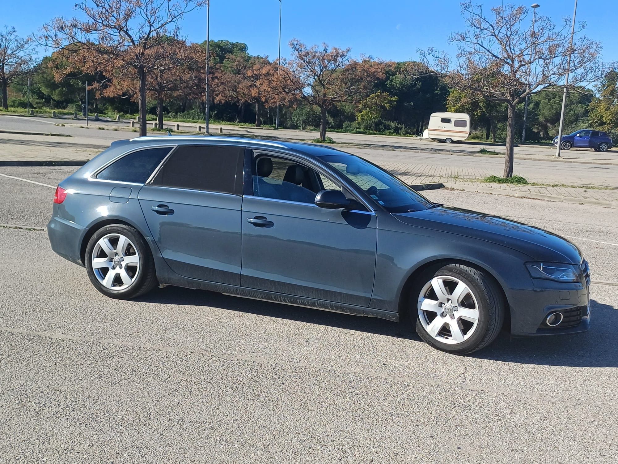 Audi a4 2.0 tdi. Full extras