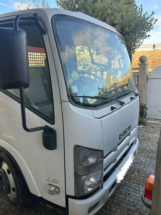 Isuzu L35 Basculante 2016