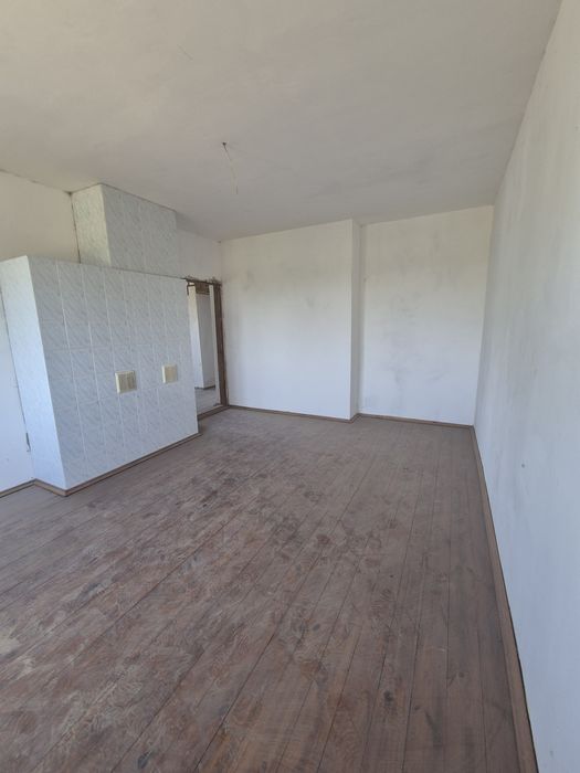 Продам будинок с Острів