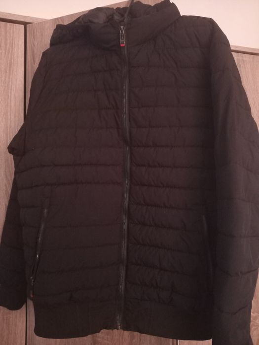 Куртка осінь-весна