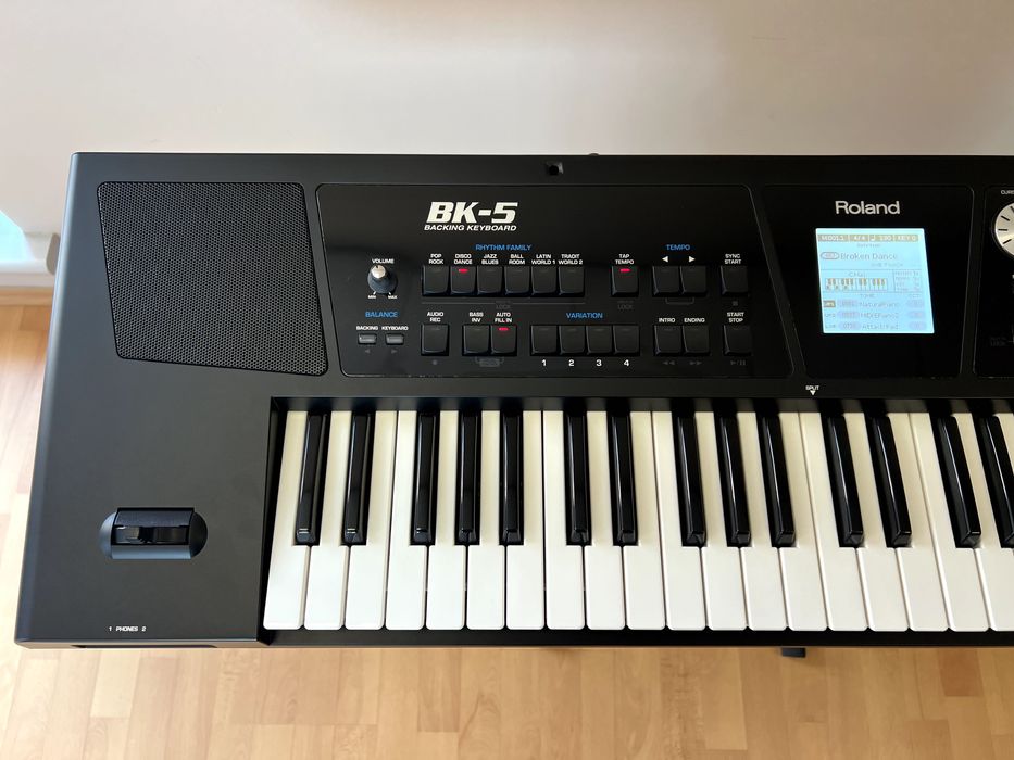Keyboard Roland BK5