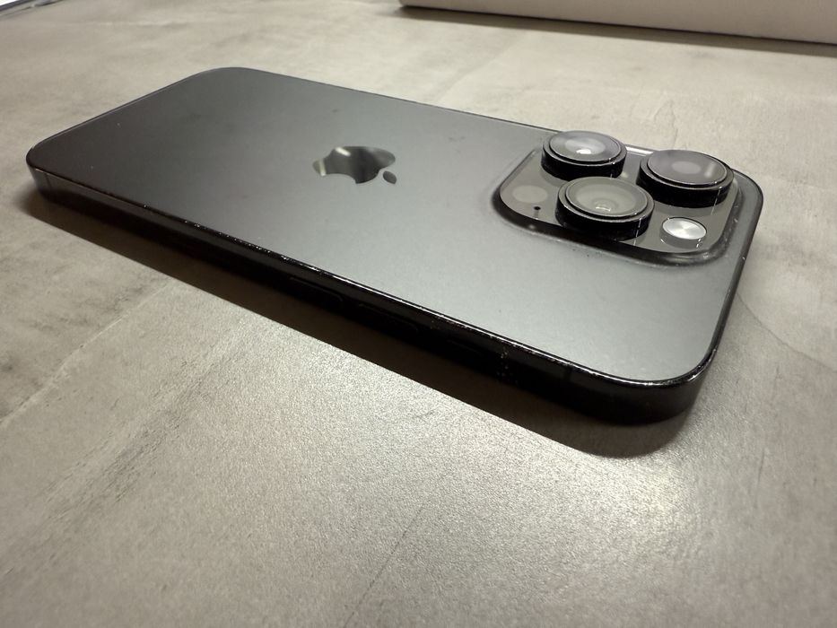 iPhone 14 Pro 256 GB Space Black – 1 właściciel, etui + szkło
