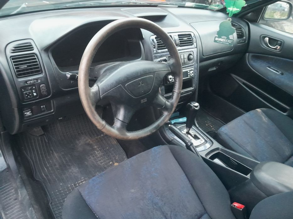 Mitsubishi Galant Avance 2,5 v6 z gazem