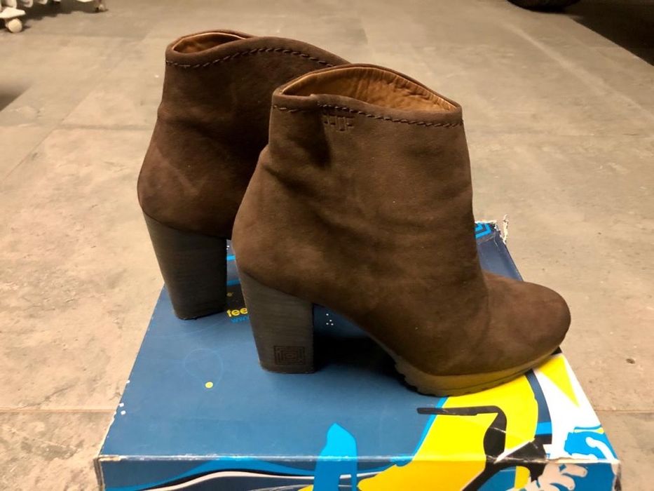 Botas PROF como novas