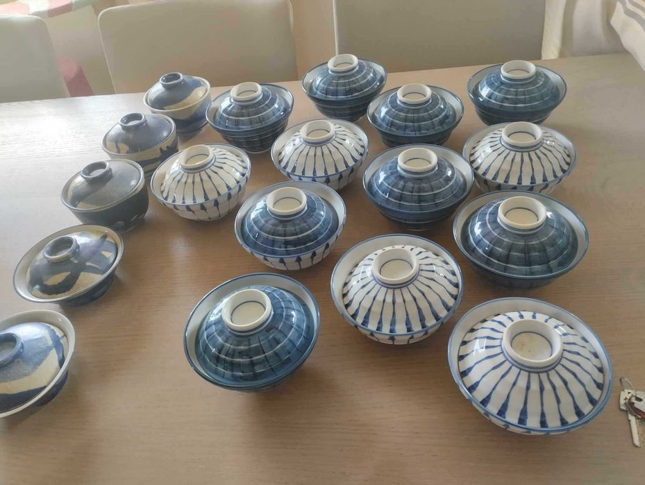 Conjunto de 18 Tigelas cerâmica Japonesa
