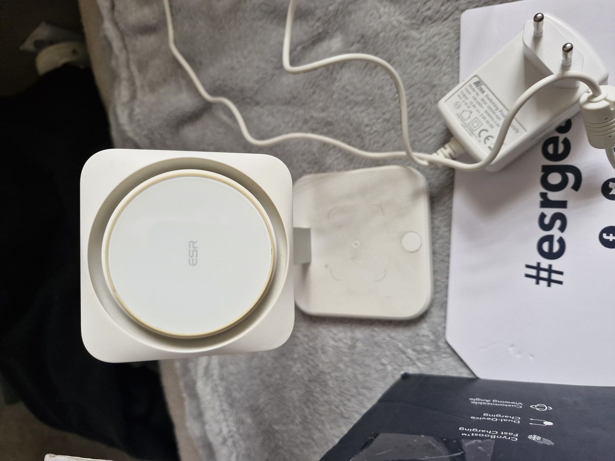 Esr 2-in-1 Watch Wireless Charging Set ladowarka