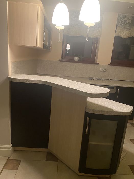 Meble kuchenne dwukolorowe