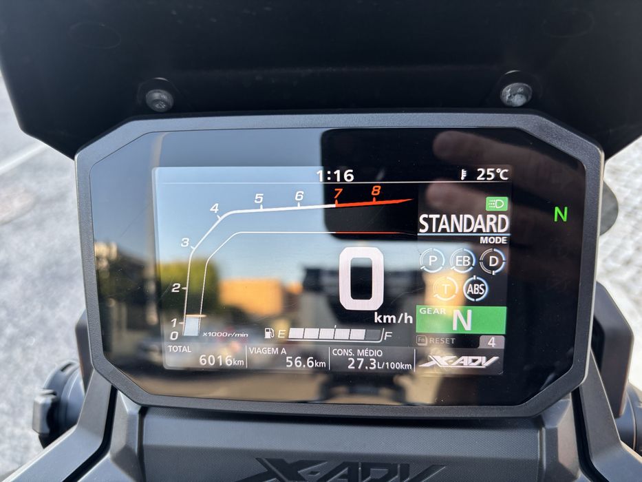 Honda Xadv 750 Só com 6016kms 2023