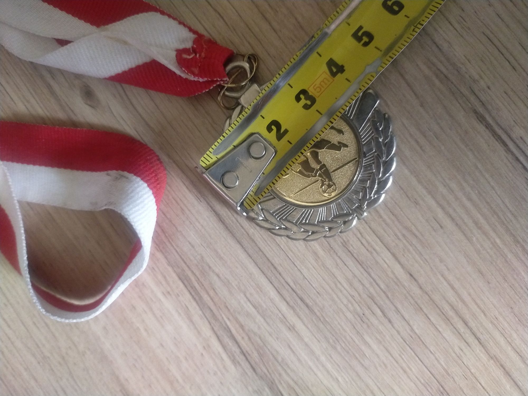 medal odznaka piłka nożna