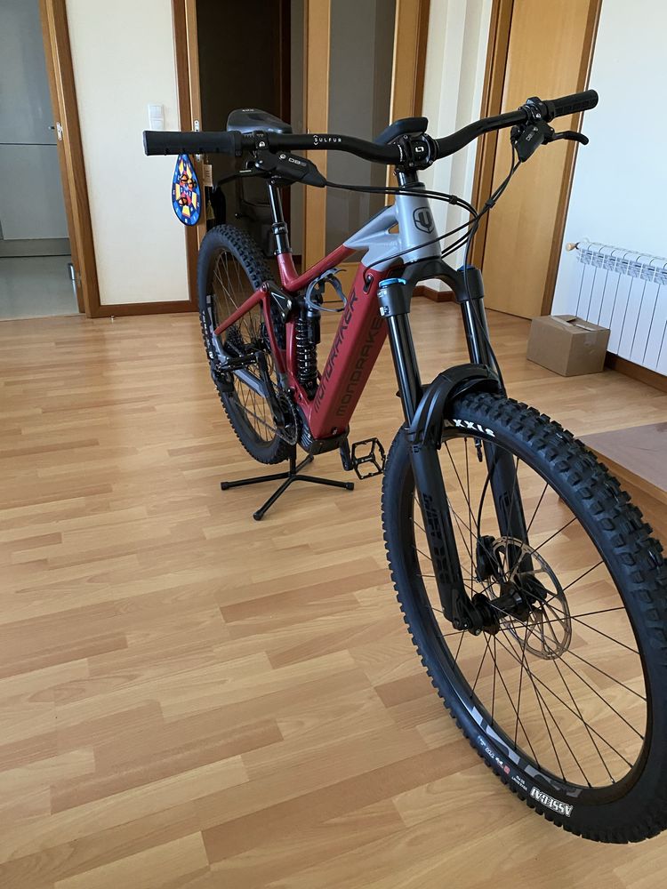 Mondraker Level R