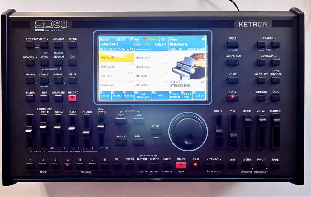 Ketron SD90, mało używany, futerał+dodatkowe 4pendrive ze stylami.