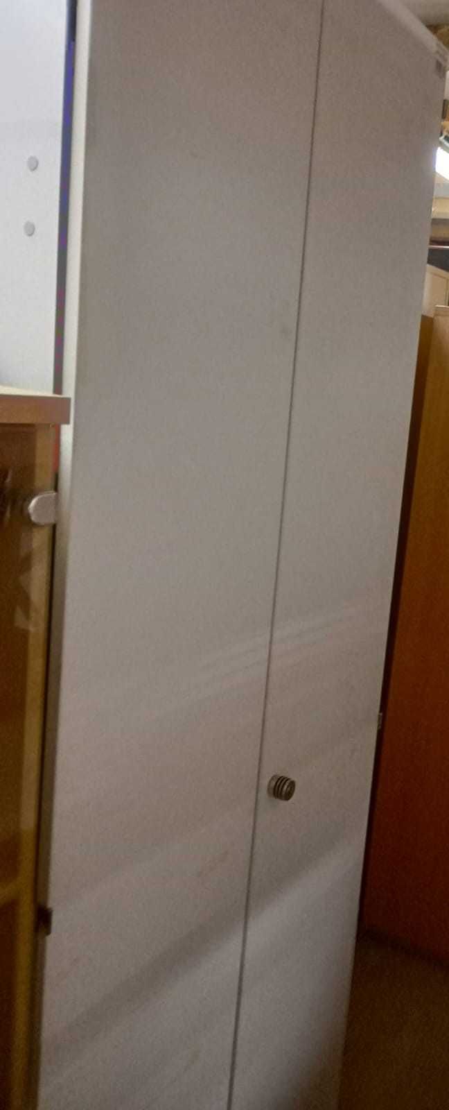 Szafa aktowa biała  81,5x222 szafy aktowe do biur domu hotelu recepcji