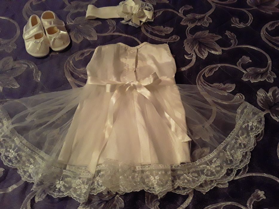 Платье на виписку и крещиния