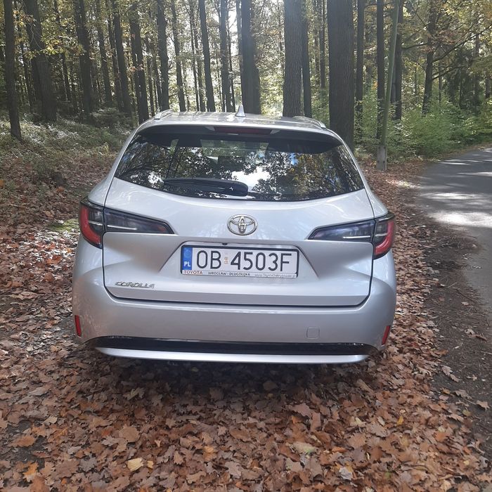 Sprzedam Toyotę Corollę E21 1.2