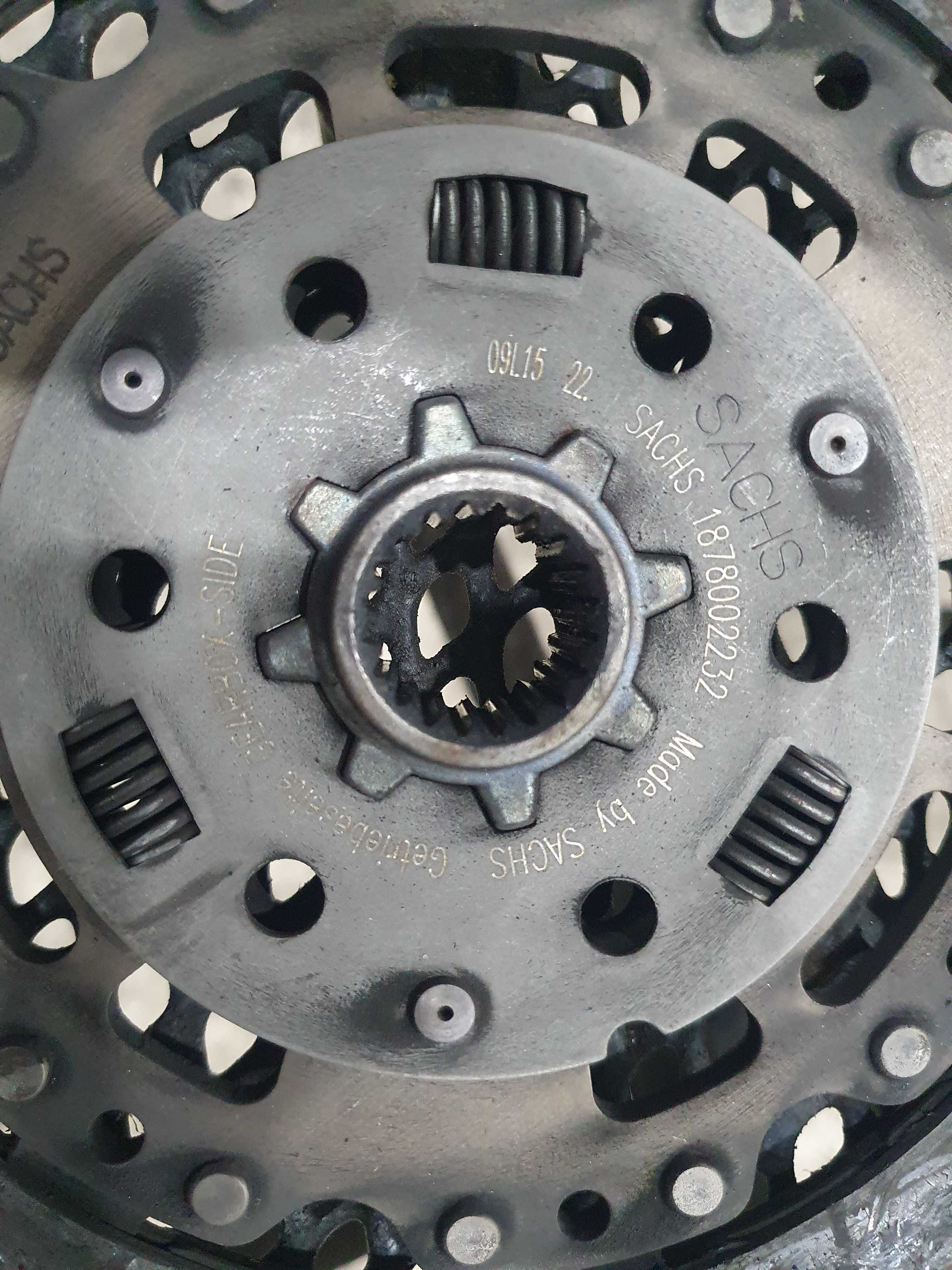 Sprzegło tarcza docisk dwumas Alfa Romeo 159 1.9 jts 160km kpl