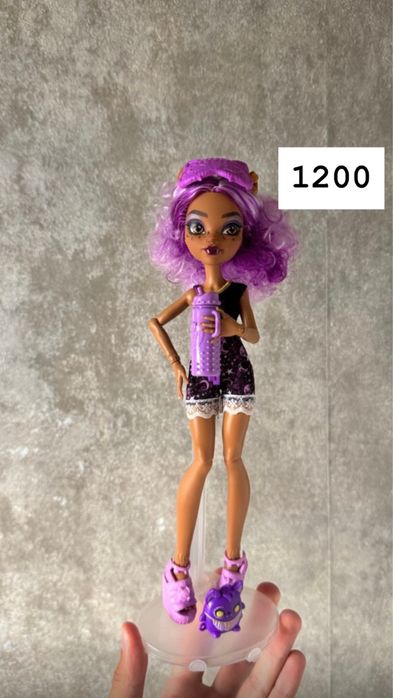 Лялька монсер хай