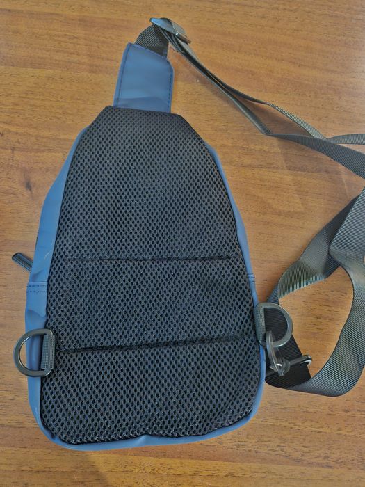 Сумка через плече чоловіча