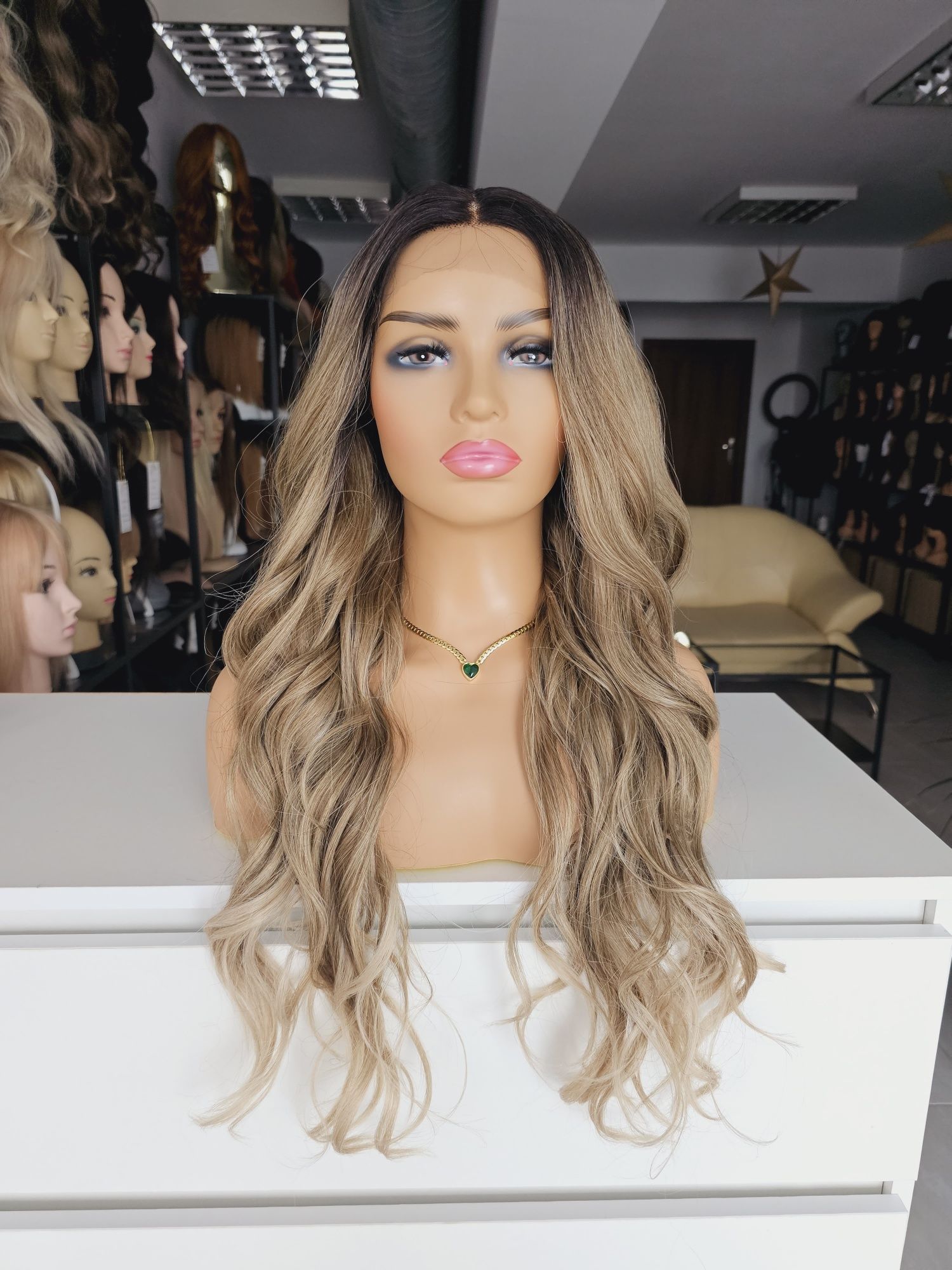 Długa peruka fale loki blond 3D sombre lace front Sylwia