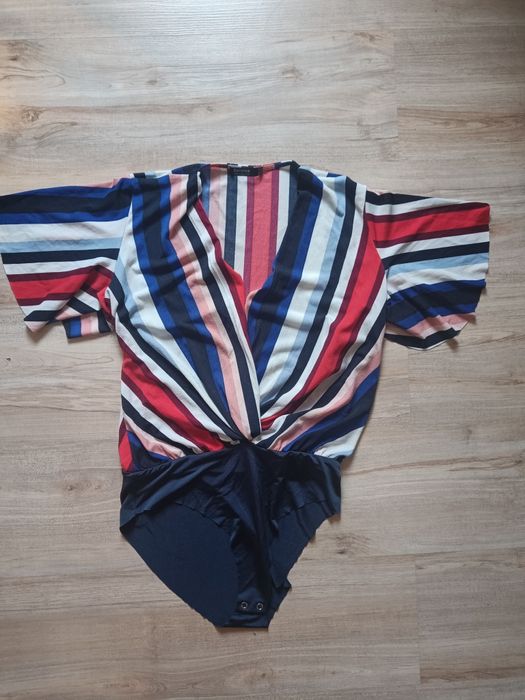 Body w paski Bershka
