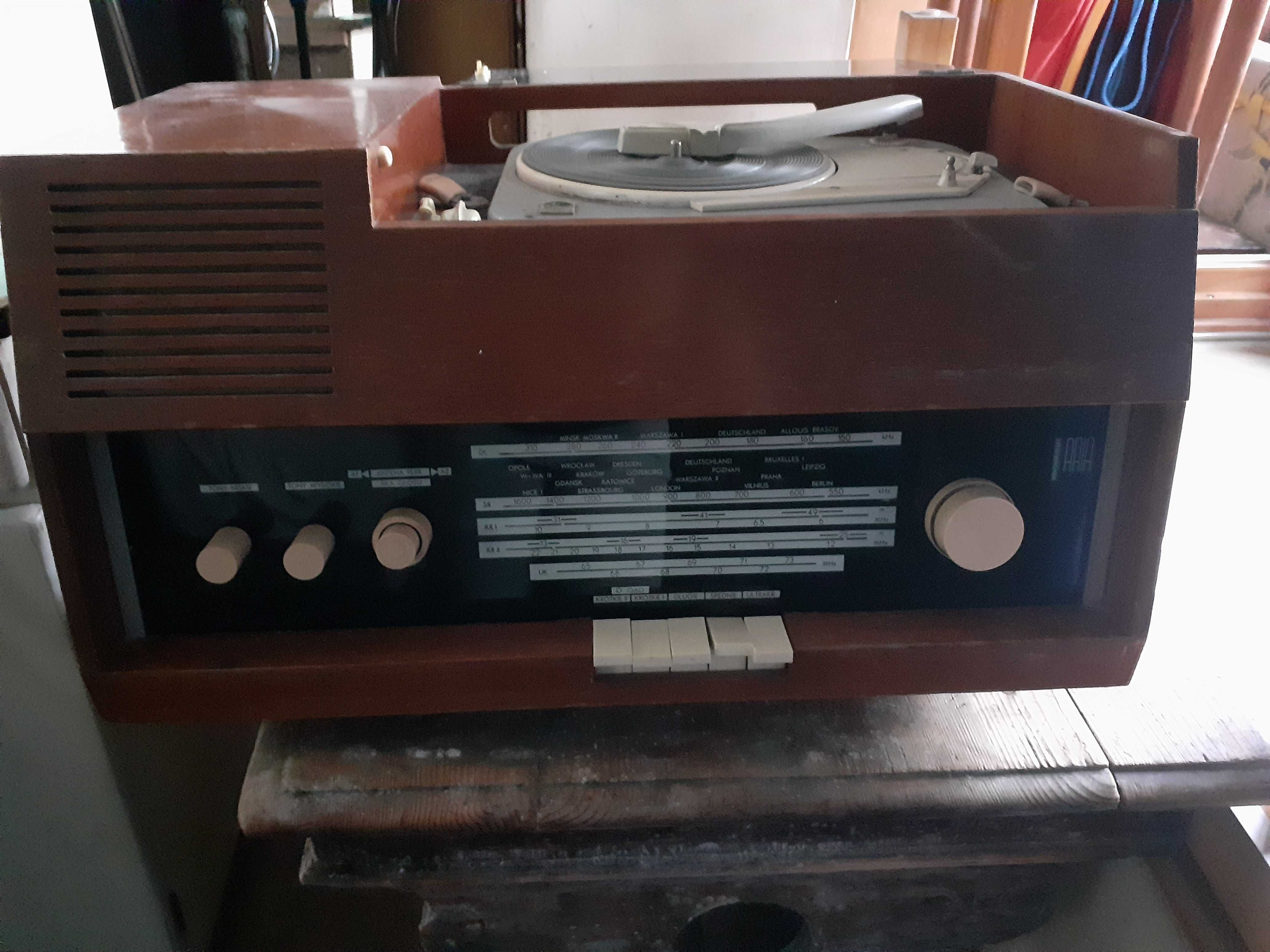 Radio stare z adapterem