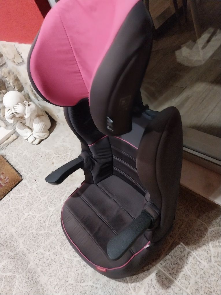Vendo cadeira de criança