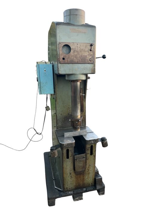 Prasa hydrauliczna VOCO Vogel 40×250 – 40 T