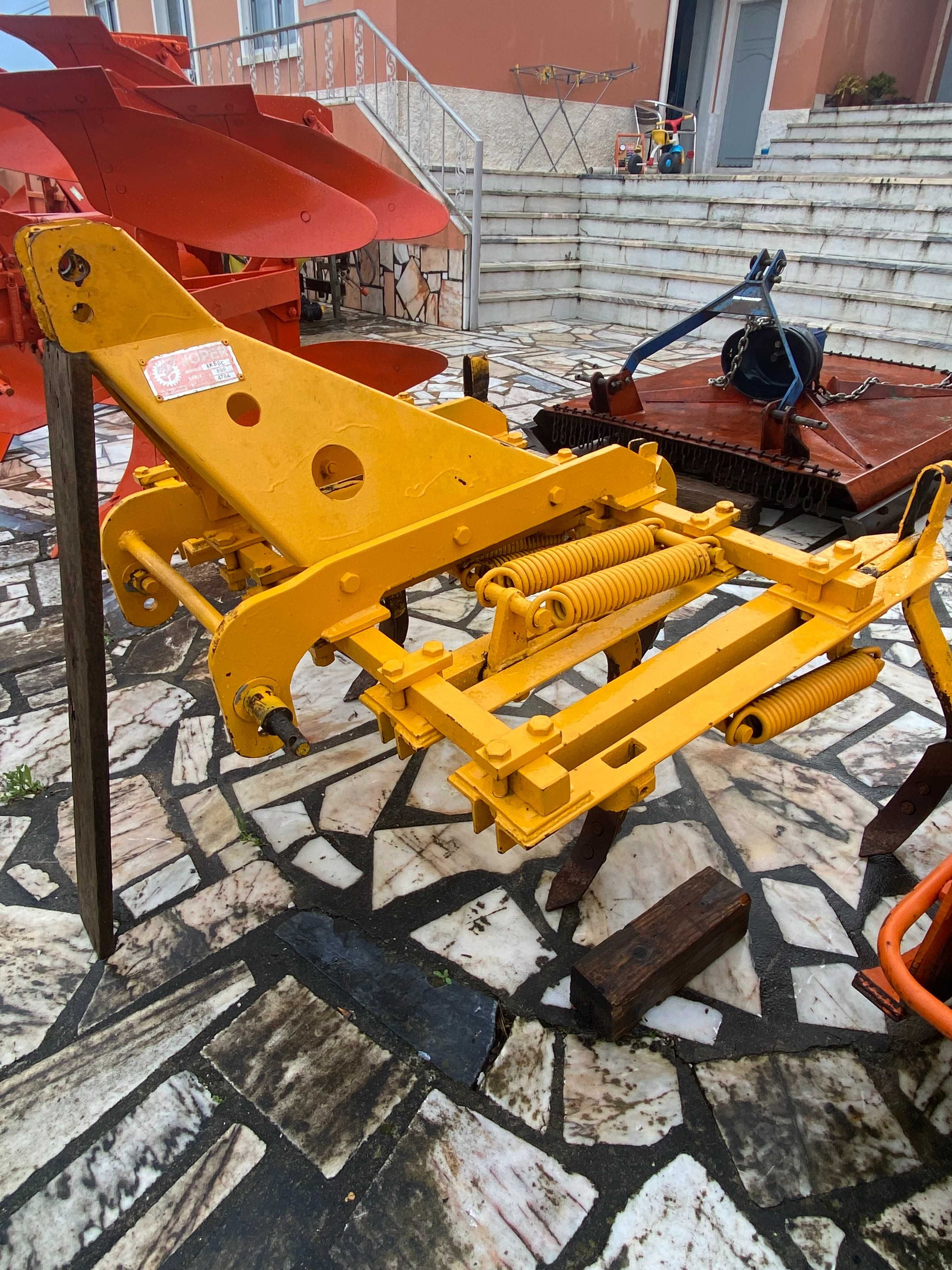 Escarificador Joper EM-5DC usado